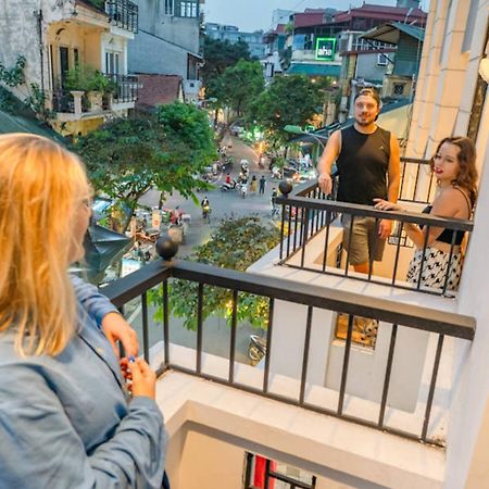 Mad Monkey Hanoi Hostel Zewnętrze zdjęcie
