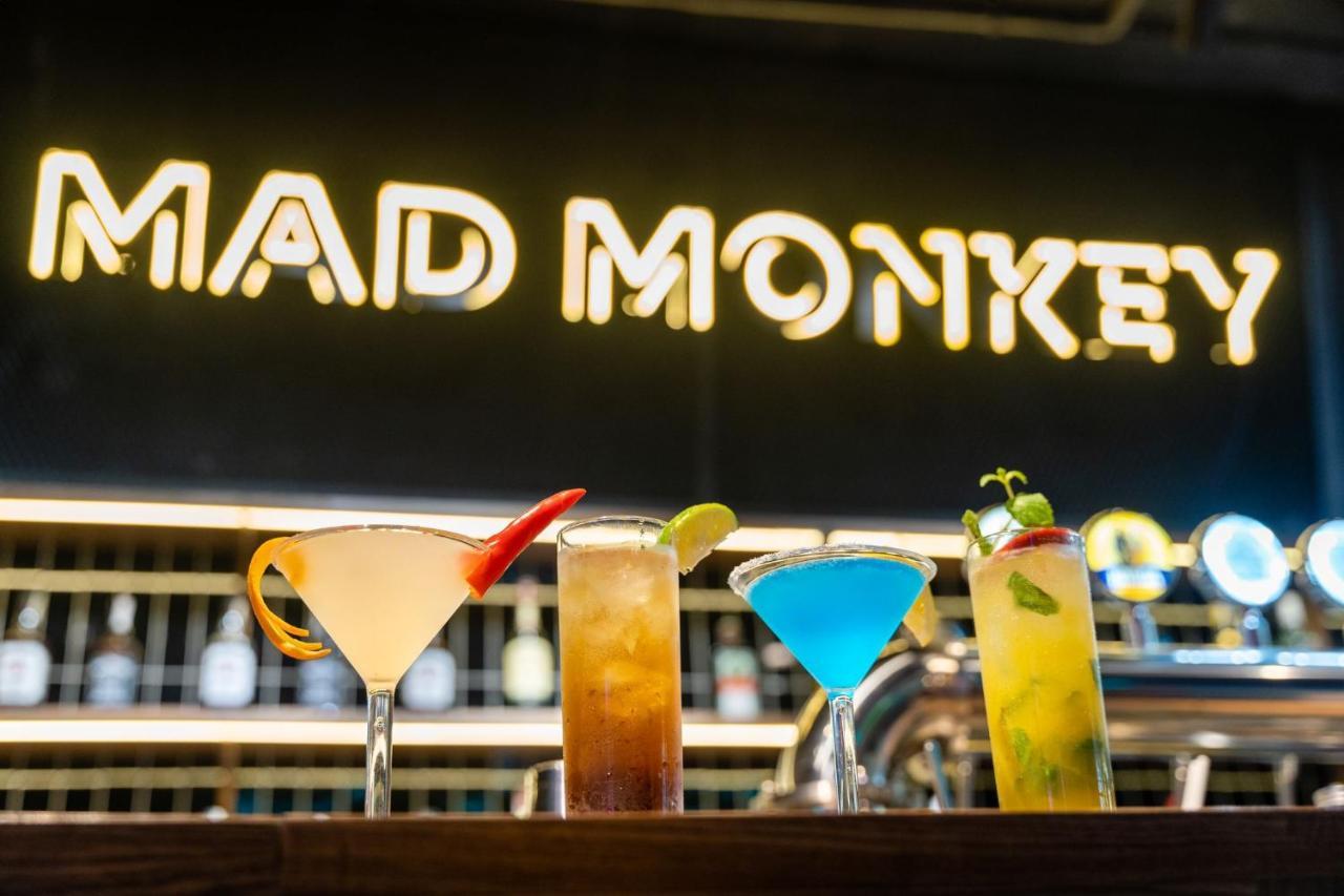 Mad Monkey Hanoi Hostel Zewnętrze zdjęcie
