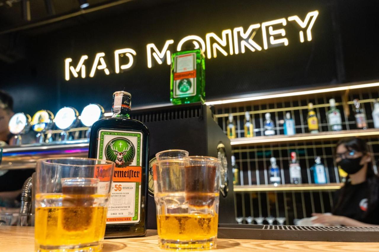 Mad Monkey Hanoi Hostel Zewnętrze zdjęcie
