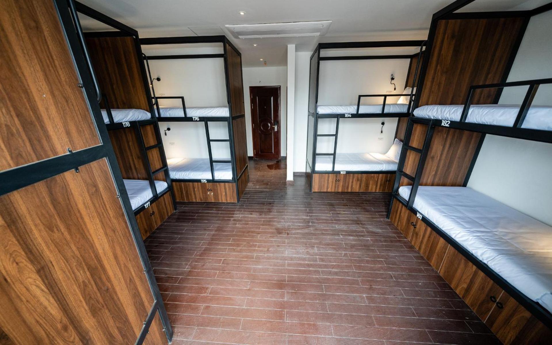 Mad Monkey Hanoi Hostel Zewnętrze zdjęcie